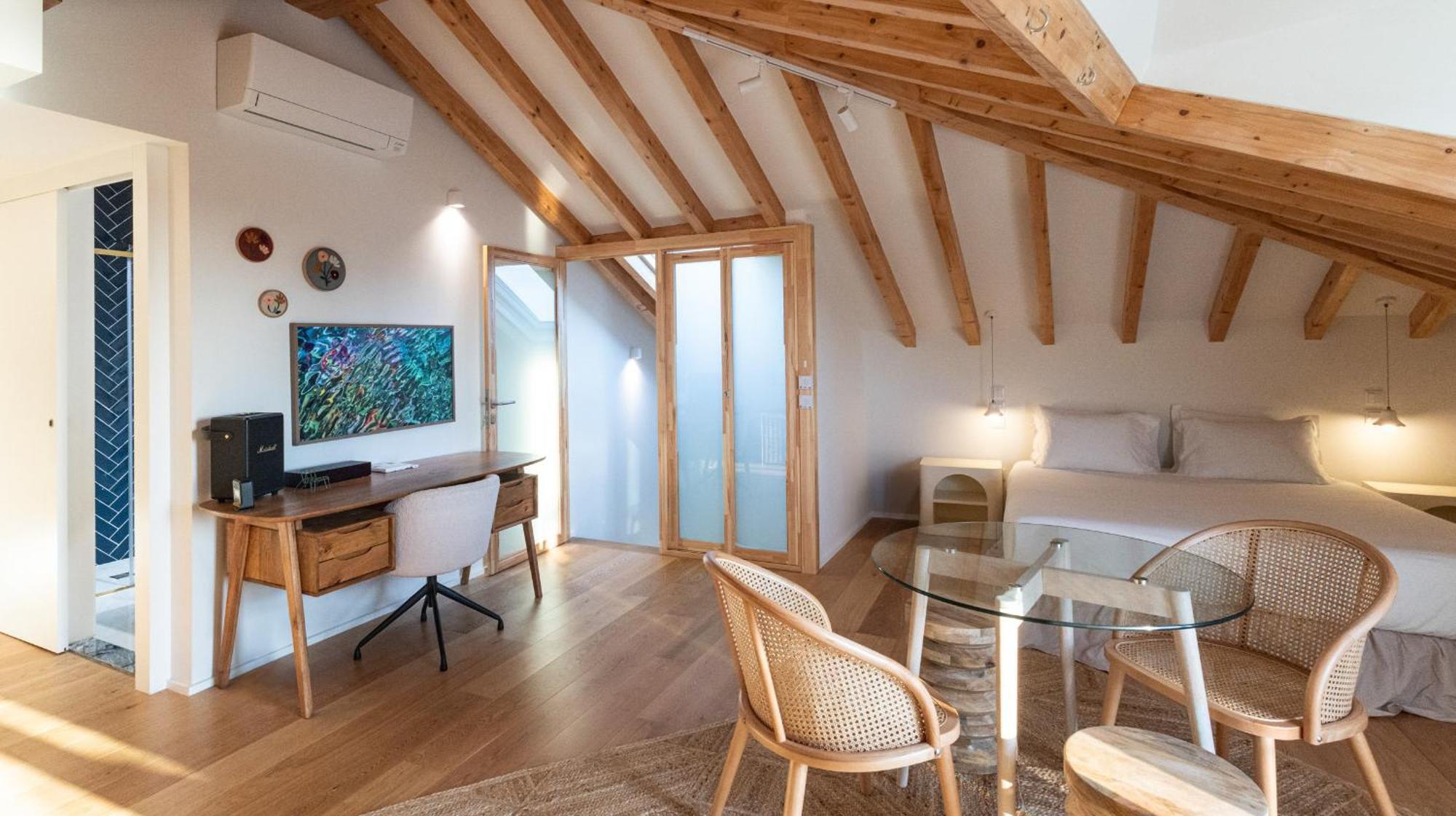 New 3br W Rooftop & Balcony Views By Lovelystay Porto