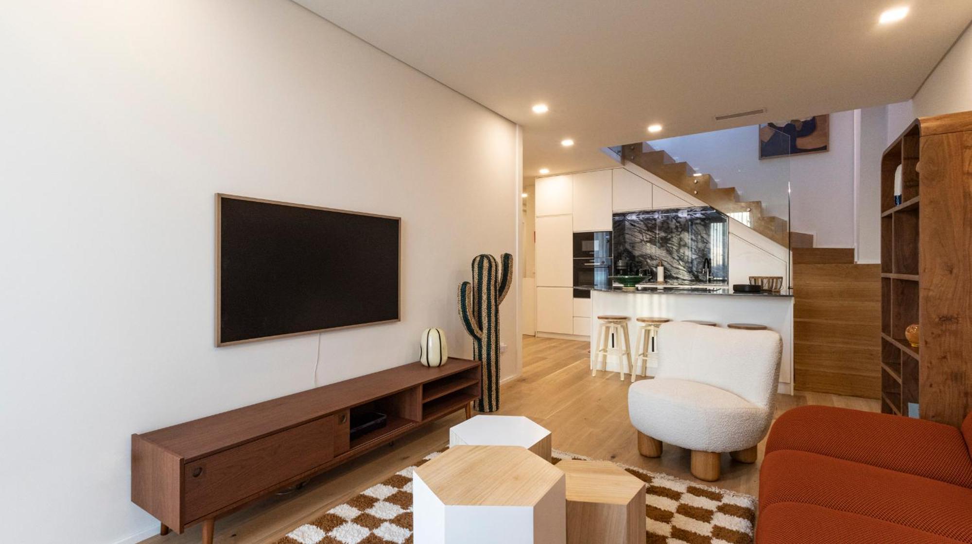New 3br W Rooftop & Balcony Views By Lovelystay Apartamento *