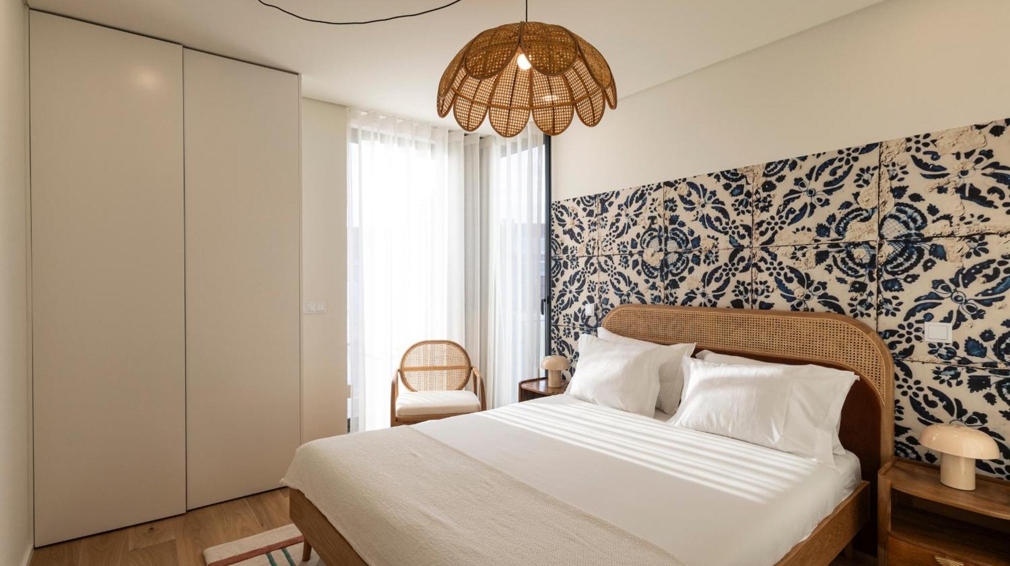 New 3br W Rooftop & Balcony Views By Lovelystay * Porto