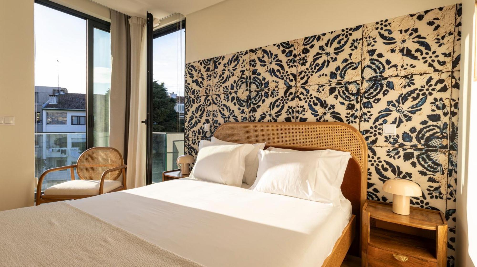 New 3br W Rooftop & Balcony Views By Lovelystay * Porto